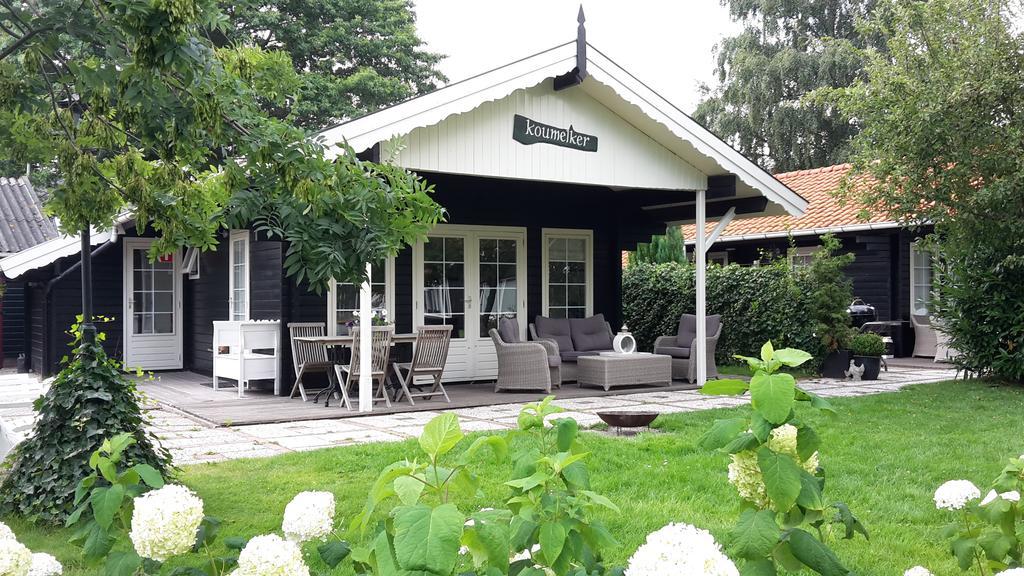 D'Oude Herbergh, Vakantiehuizen Aan Het Water Терхерне Стая снимка